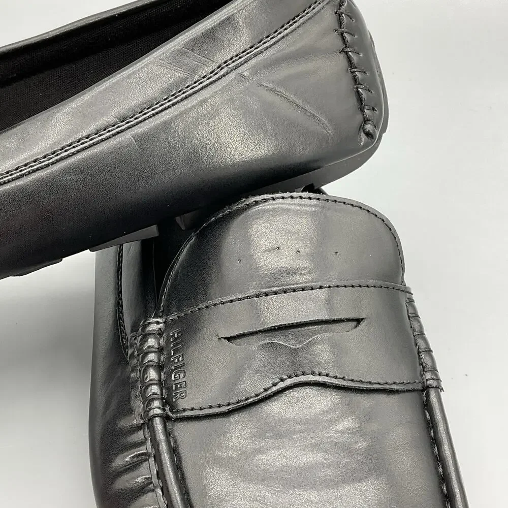 NEW Tommy Hilfiger Men’s Amile Loafers Black Size 9.5M
